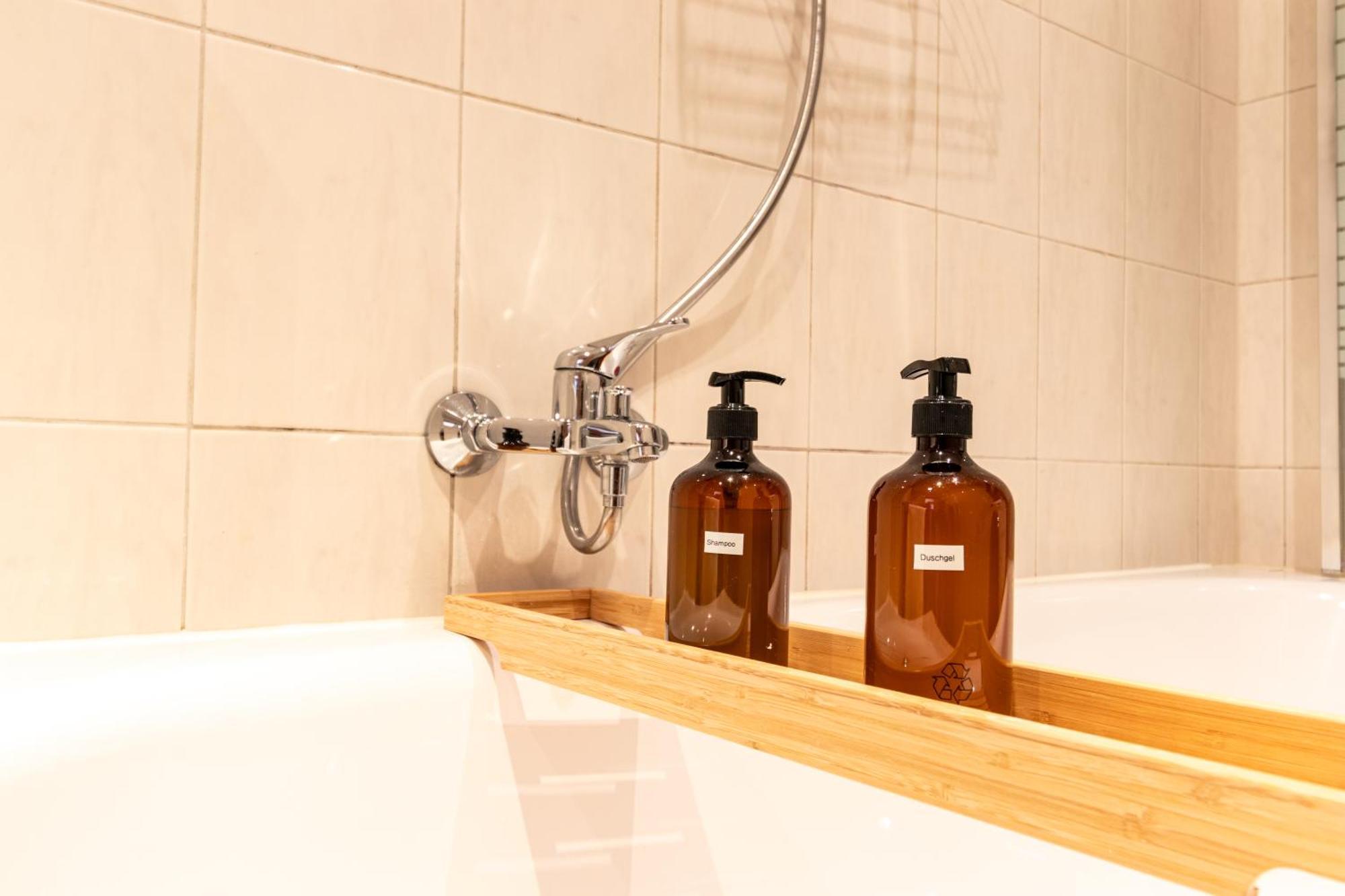 Stadtnatur Am Kuechwald - Mit Balkon, Streaming-tv, Badewanne, Arbeitsplatz Apartment *
